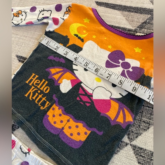 Hello Kitty Halloween PJs, 24 mo - Picture 2 of 9